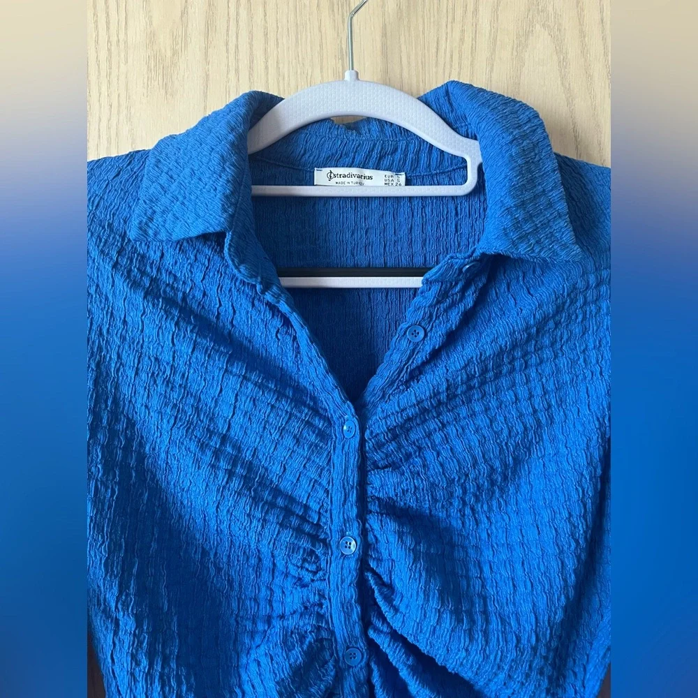 Stradivarius Blue Textured Women's Cropped Top - Picture 2 of 4